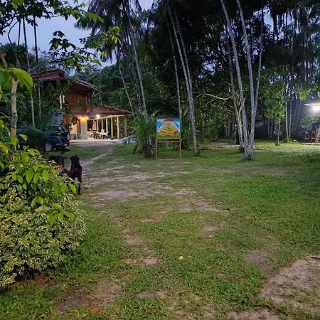 Eco Sitio O Labirinto Do Fauno Hotel Москейру Екстериор снимка